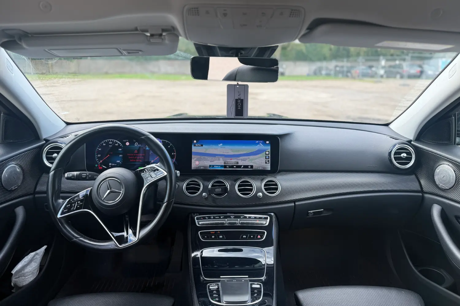 Mercedes-Benz nuoma Kaune